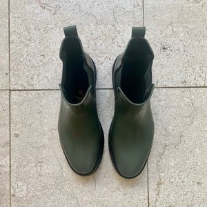 Sam Edelman Chelsea Rainboots ✨